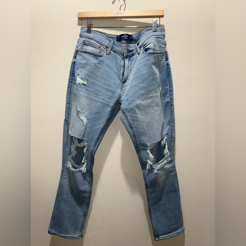 Hollister Men's Relaxed Light Blue Distressed Jeans